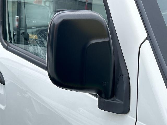 Nissan NT100CLIPPER TRUCK 2013