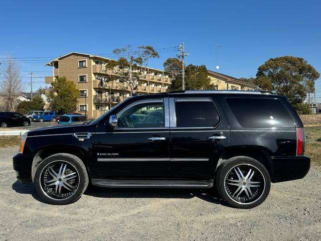 Cadillac CADILLAC ESCALADE 2012