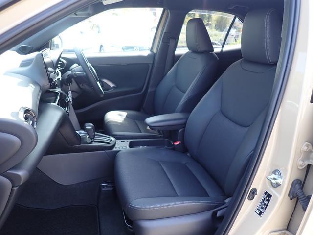 Toyota YARIS CROSS 2024
