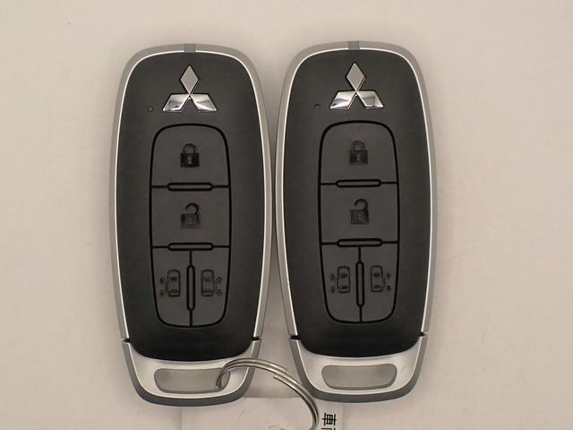 Mitsubishi DELICA MINI 2026