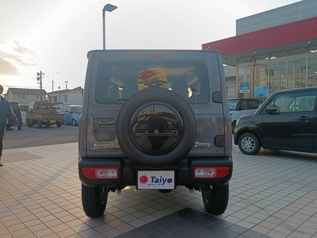 Suzuki JIMNY 2025