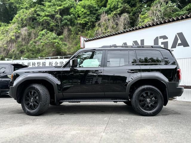 Toyota LAND CRUISER 250 2024