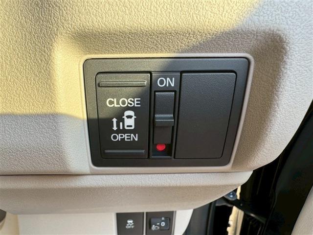 Honda N-BOX 2025