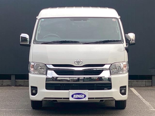 Toyota HIACE WAGON 2023