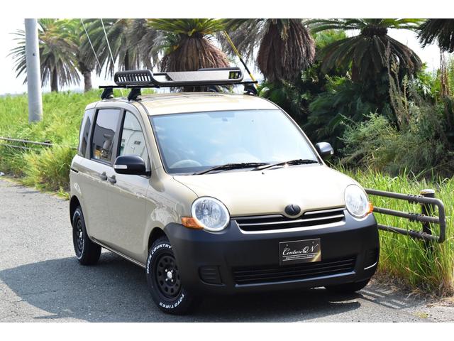 Toyota SIENTA 2013