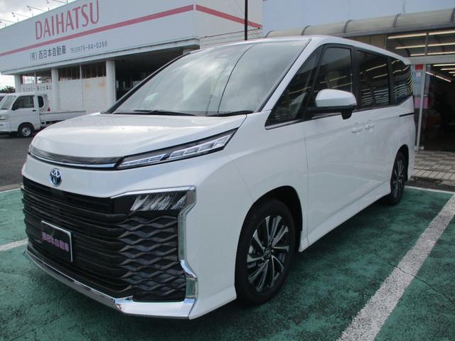 Toyota VOXY 2025