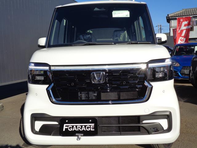 Honda N-BOX CUSTOM 2025