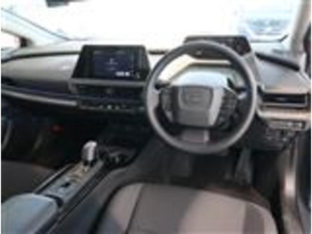 Toyota PRIUS 2024