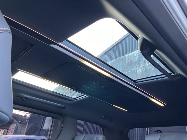 Toyota ALPHARD HYBRID 2023