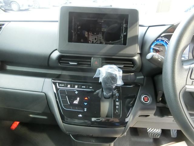 Nissan ROOX 2024