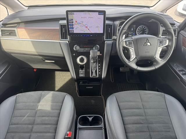 Mitsubishi DELICA D:5 2021