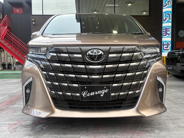 Toyota ALPHARD 2025