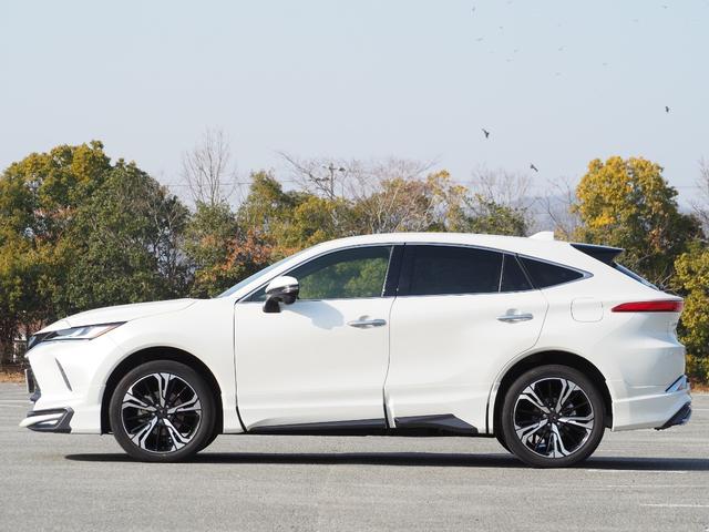 Toyota HARRIER HYBRID 2021