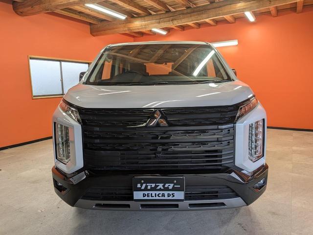 Mitsubishi DELICA D:5 2024