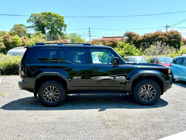 Toyota LAND CRUISER 250 2024