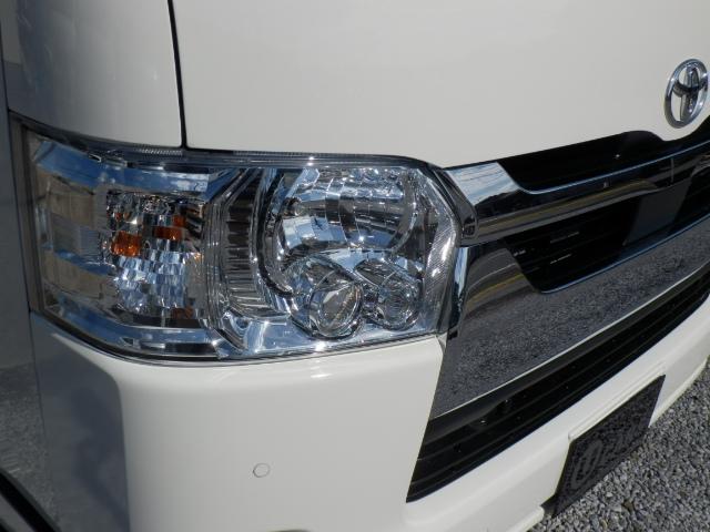 Toyota HIACE VAN 2025