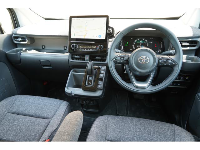 Toyota SIENTA 2026