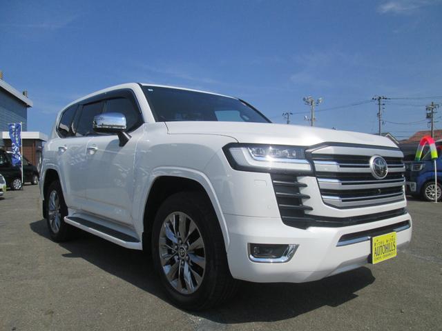 Toyota LAND CRUISER 2025