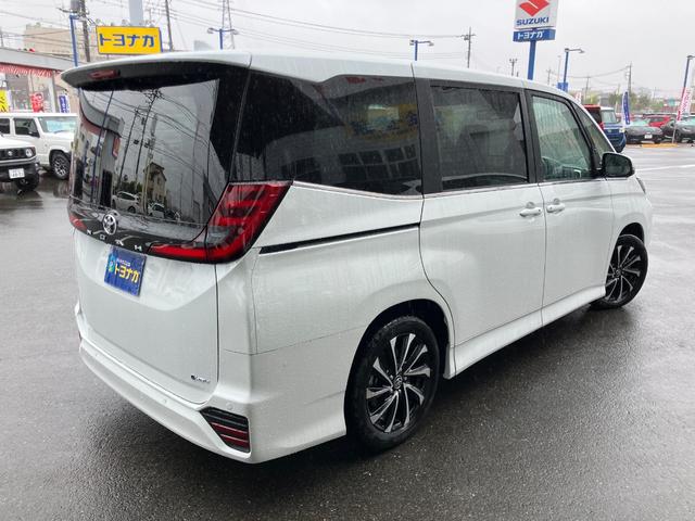 Toyota NOAH 2026