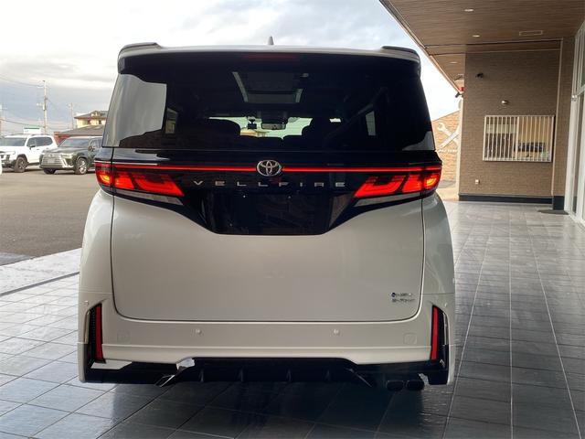 Toyota VELLFIRE HYBRID 2024