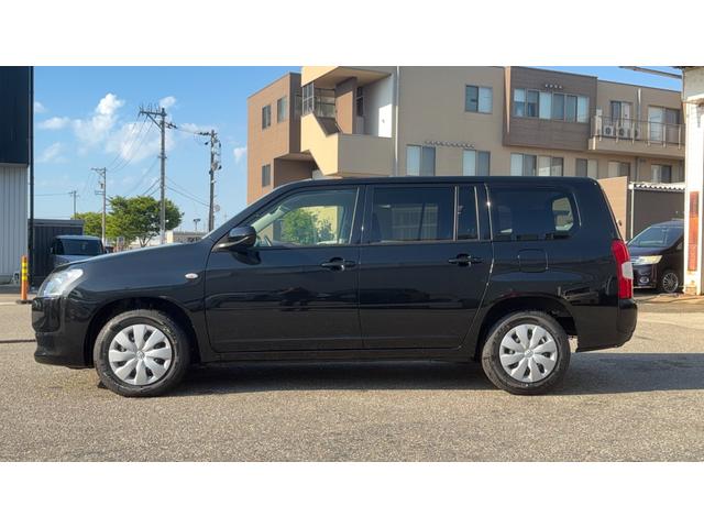 Toyota PROBOX 2025