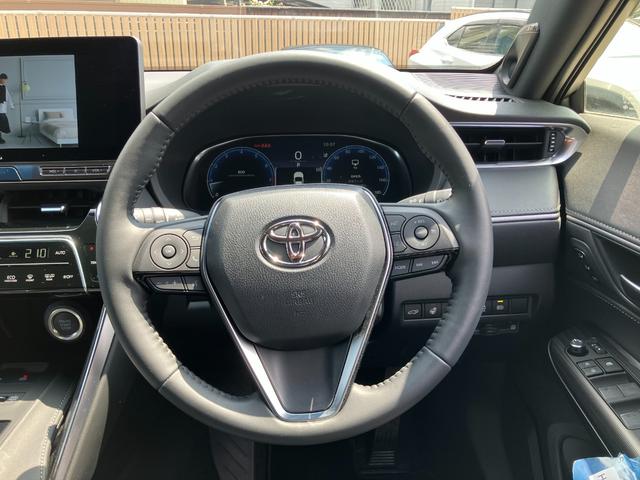 Toyota HARRIER 2025