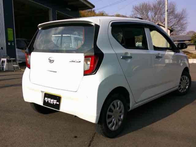 Daihatsu MIRA E:S 2022