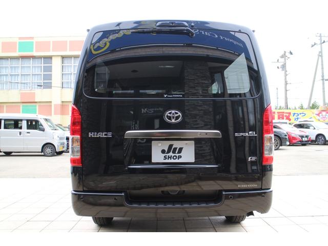 Toyota HIACE VAN 2025