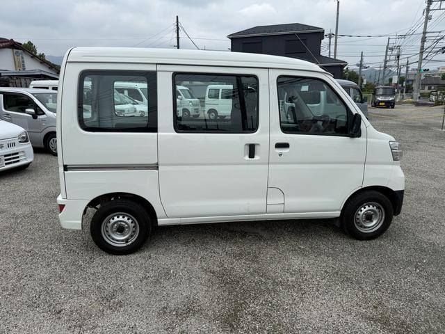 Toyota PIXIS VAN 2021