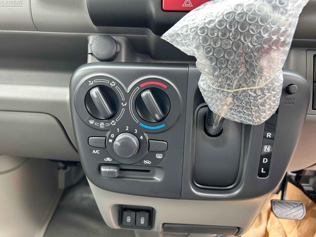 Nissan CLIPPER VAN 2024