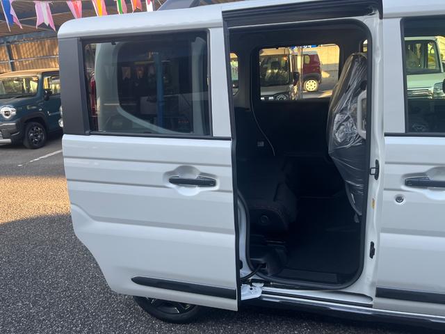 Suzuki SPACIA GEAR 2025