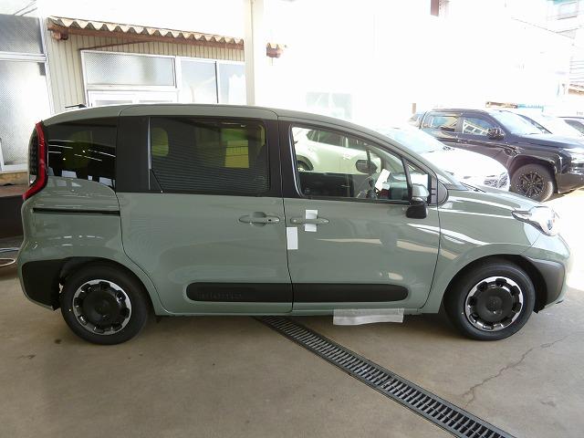 Toyota SIENTA 2026