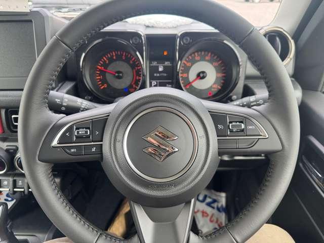 Suzuki JIMNY 2025