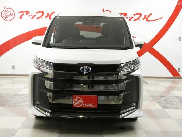 Toyota NOAH 2023