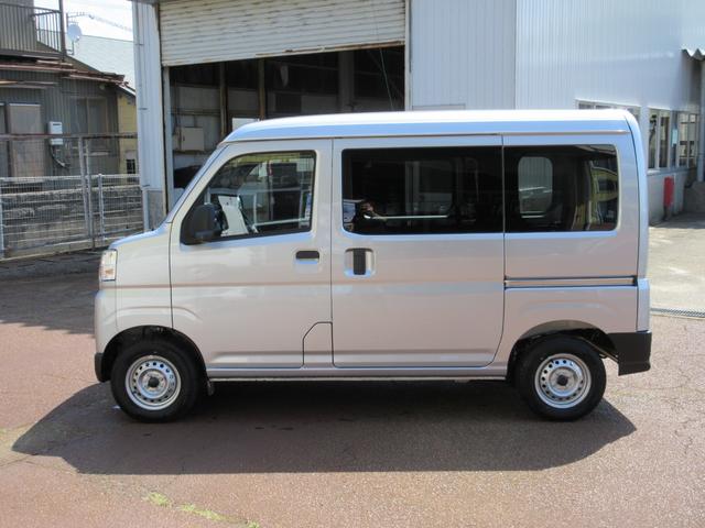 Daihatsu HIJET CARGO 2025