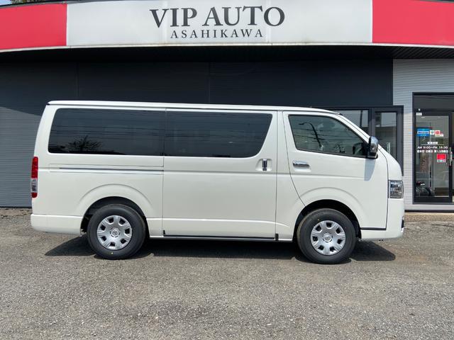 Toyota HIACE VAN 2025