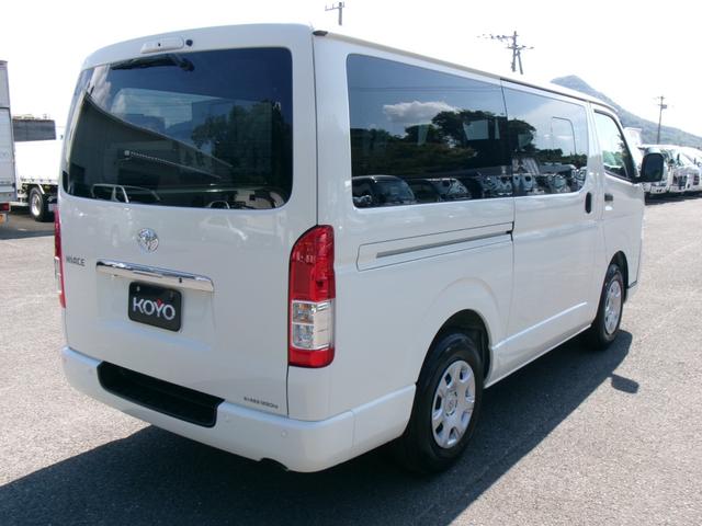 Toyota HIACE VAN 2025
