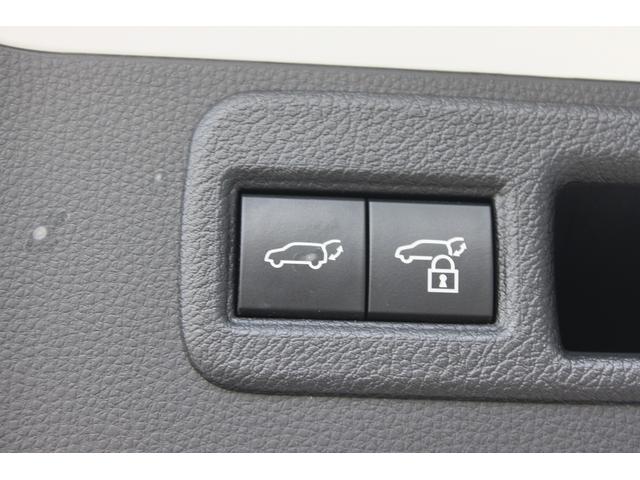 Toyota HARRIER HYBRID 2023