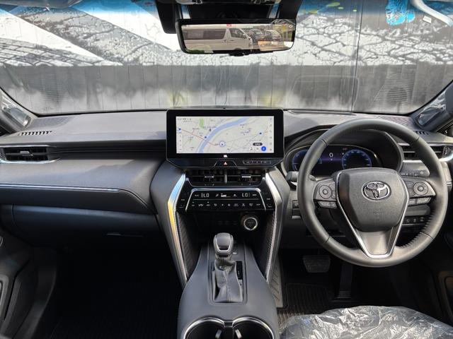 Toyota HARRIER HYBRID 2025