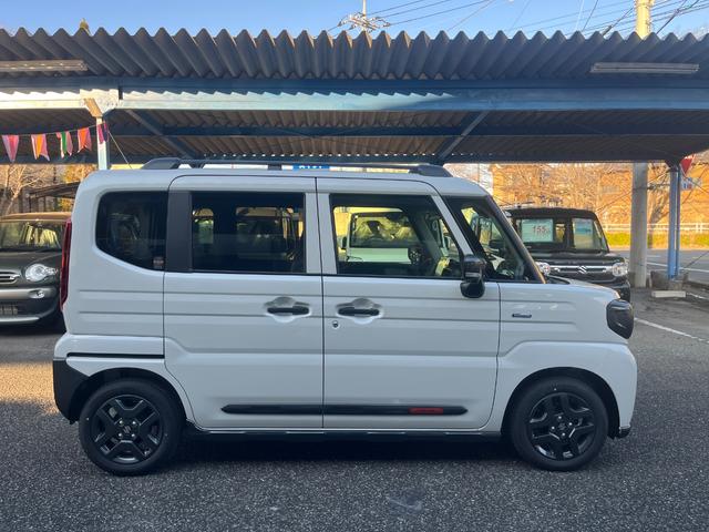 Suzuki SPACIA GEAR 2025