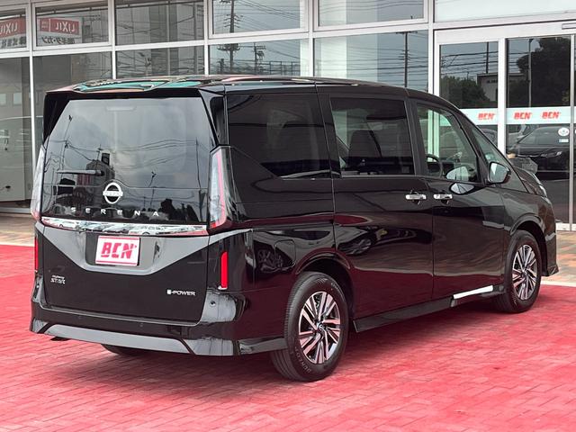Nissan SERENA 2025