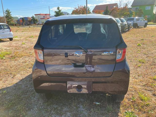 Daihatsu MIRA E:S 2023