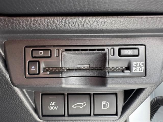 Toyota PRIUS 2025