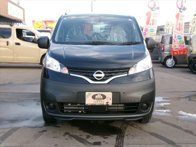 Nissan NV200 VANETTE VAN 2025