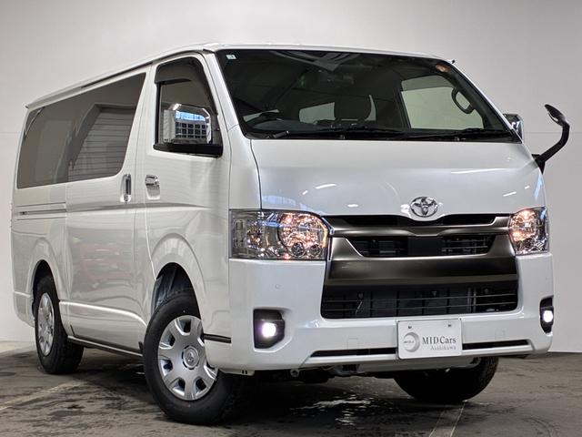 Toyota HIACE VAN 2026
