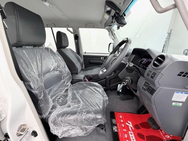 Toyota LAND CRUISER 2025