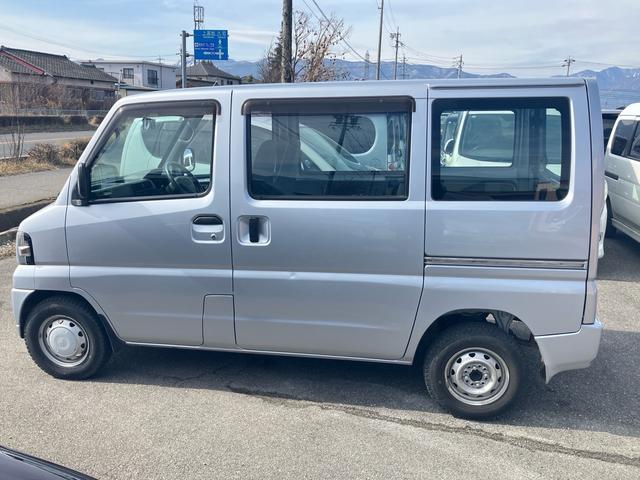 Nissan CLIPPER VAN 2006