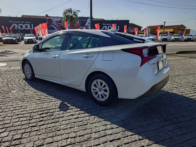 Toyota PRIUS 2020