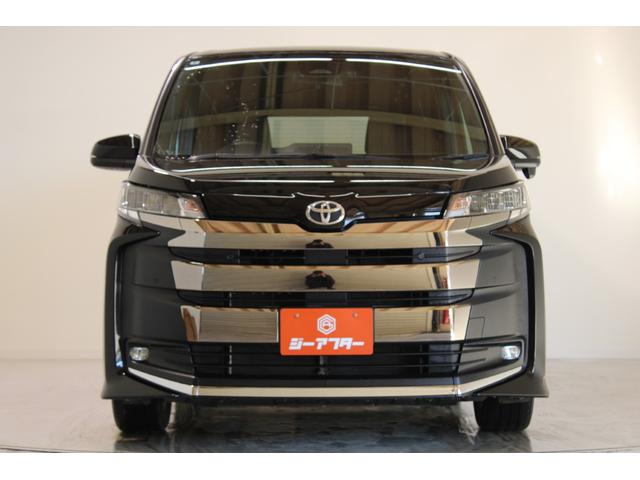 Toyota NOAH 2023