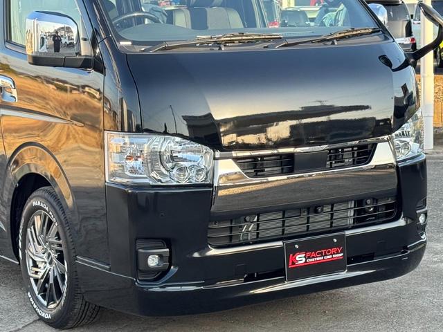 Toyota HIACE VAN 2026